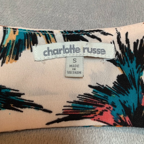 Charlotte Russe Romper - Picture 4 of 7